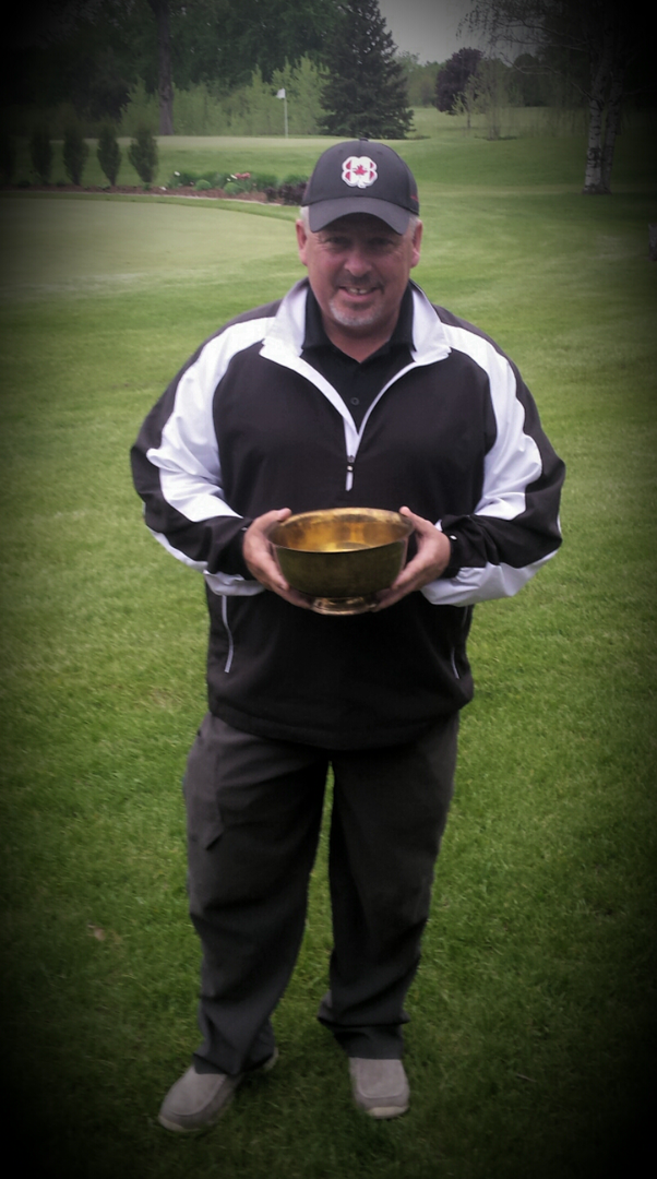 Legends Champion: Terry Mac Donald (Ridgeway CC)